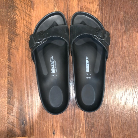 birkenstock shower shoes